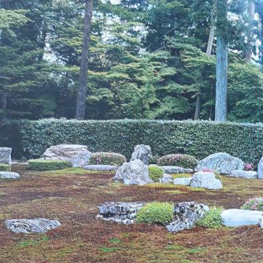 Традиционный японский сад - пейзаж и камни